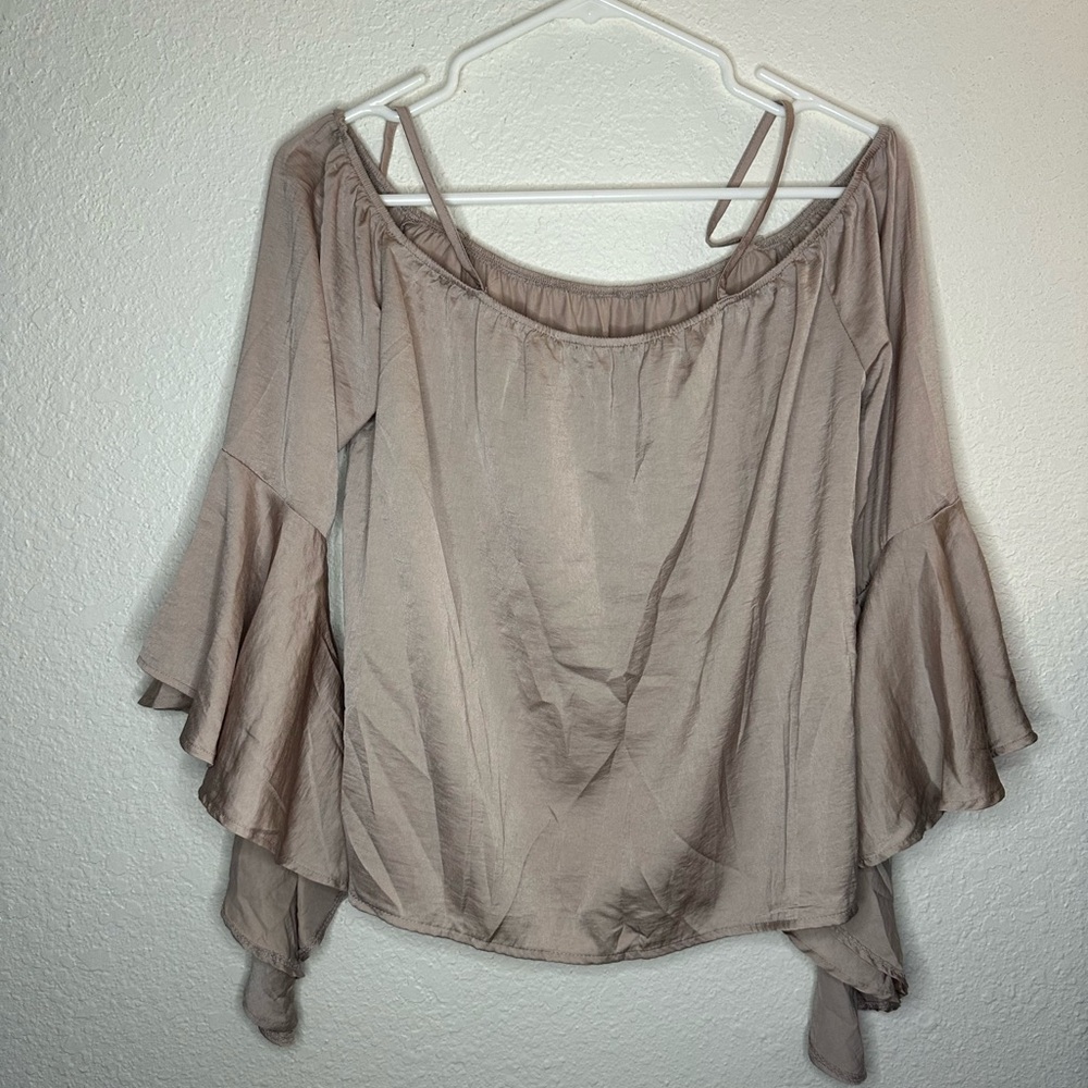 Peekaboo Elegant Beige Off-Shoulder Women's Top with Spaghetti Straps